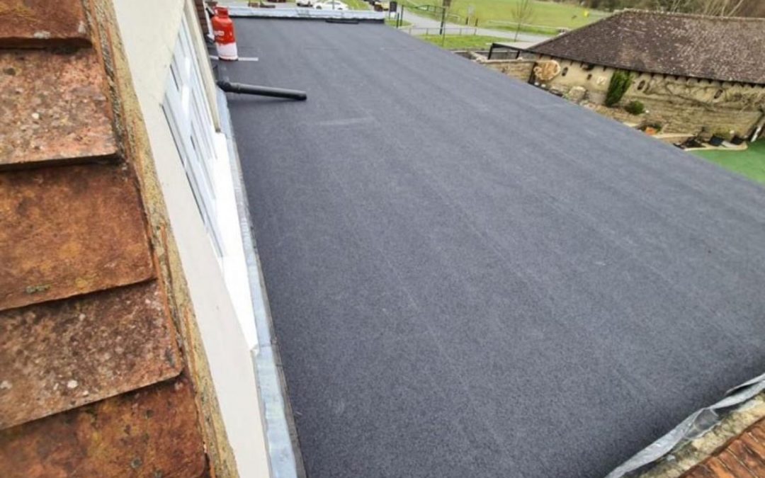 Flat Roof Repair Manchester: Straight-Talking Advice for Fixing Leaks Fast (and Properly)